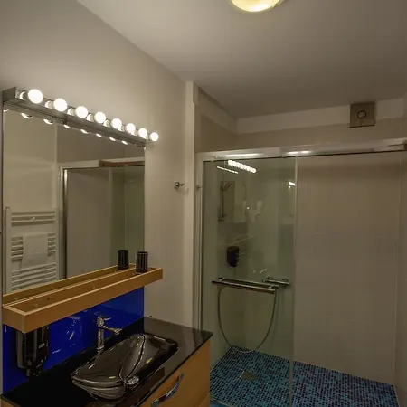 Apartman Q *